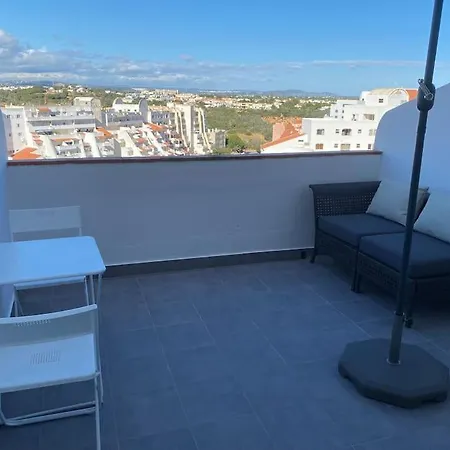 Casa Magna T0 Albufeira